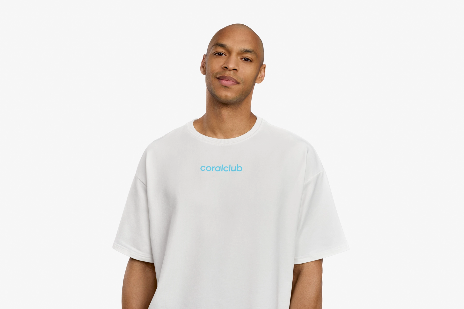 Овърсайз тениска, млечно бяла